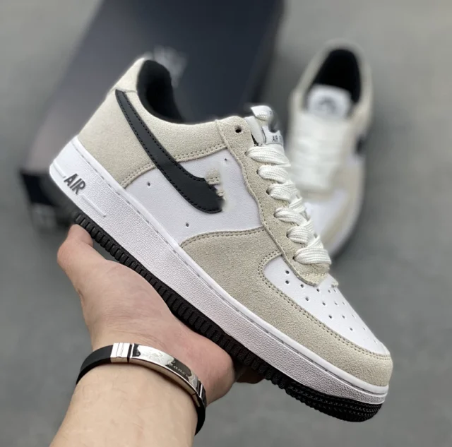 af1 classic white air force one