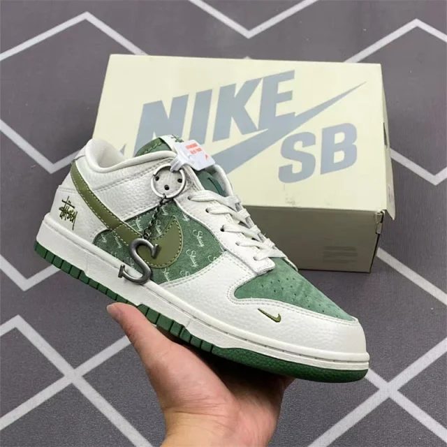 af1 classic white air force one